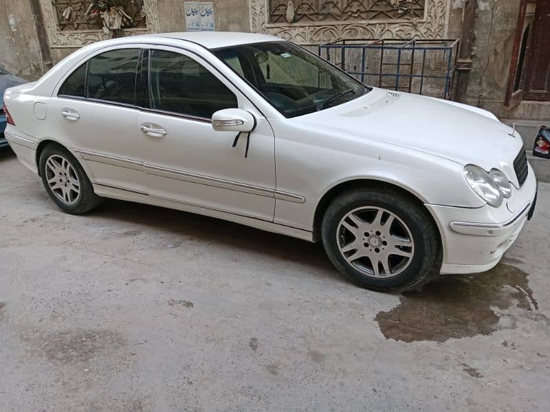 Mercedes C Class 2012 11