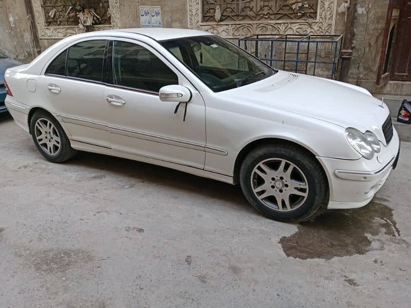 Mercedes C Class 2012 12