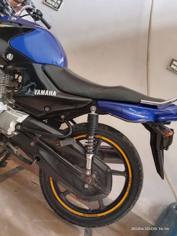 Yamaha YBR 125 (2018) 2