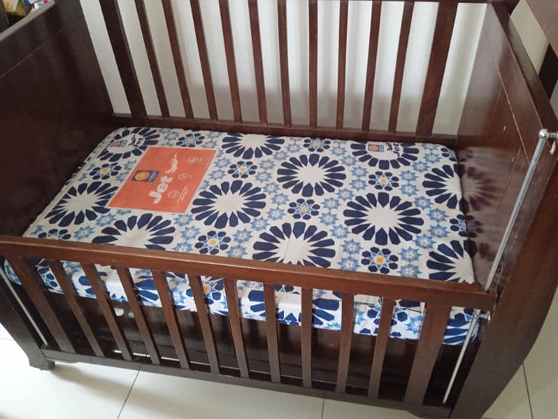 Baby/toddler wooden cot 11