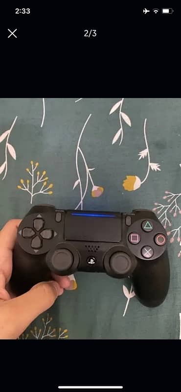 PS4 Slim 1TB 1