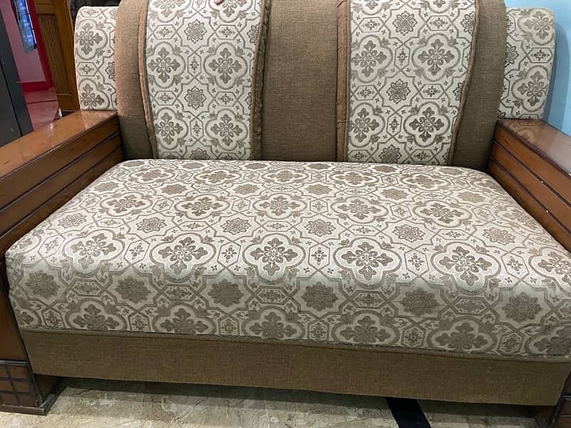 2 seater sofa 4