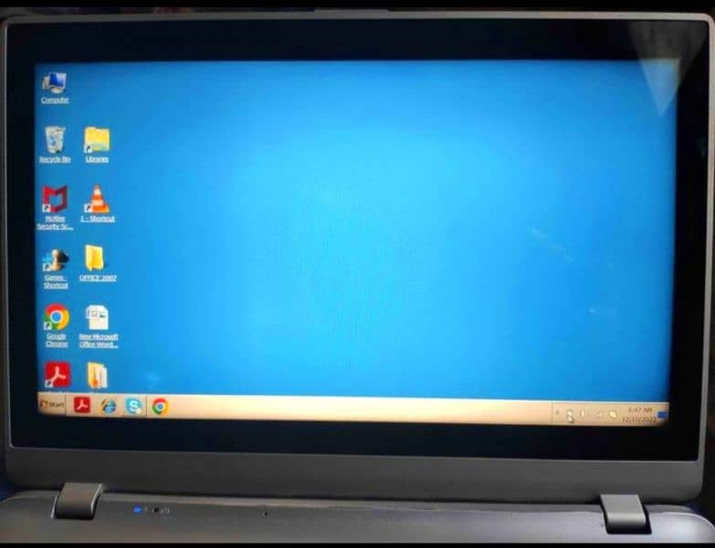 Laptop slim Touchscreen  HD 500 gb hard 3