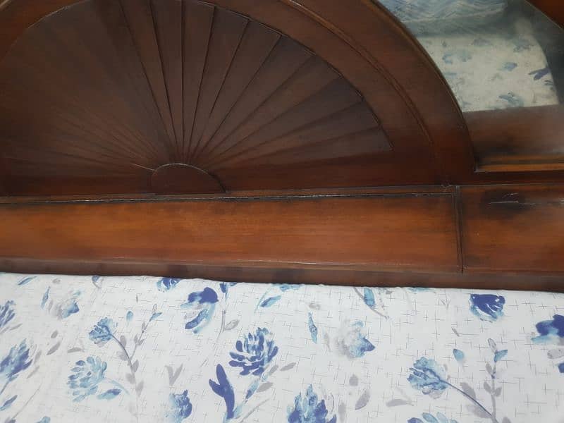 king size bed for sale 0