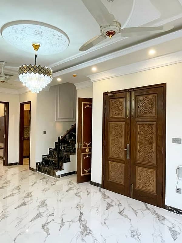 5 Marla Luxury House Available For RENT In DHA Phase 9 Town Lahore 5