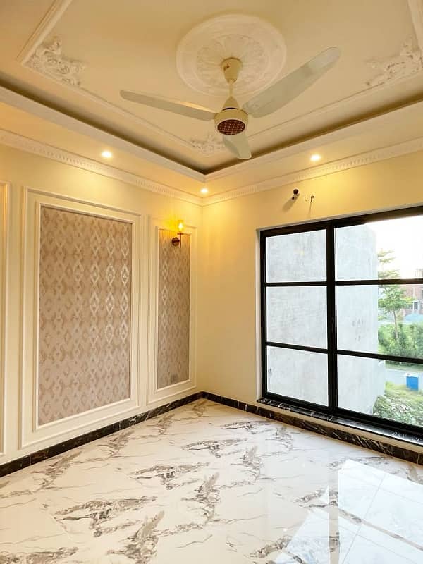 5 Marla Luxury House Available For RENT In DHA Phase 9 Town Lahore 20