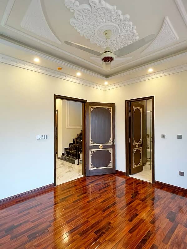 5 Marla Luxury House Available For RENT In DHA Phase 9 Town Lahore 23