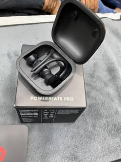 powerbeats Pro |with box and  tips