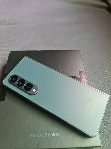 Samsung Galaxy Z Fold4 512GB Special Edition 3