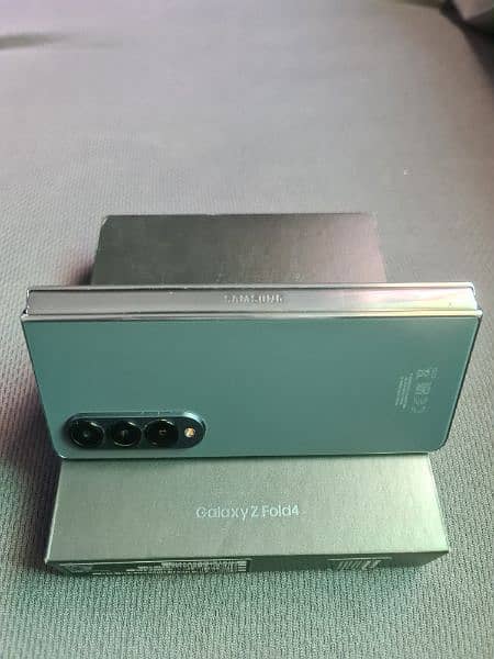 Samsung Galaxy Z Fold4 512GB Special Edition 11