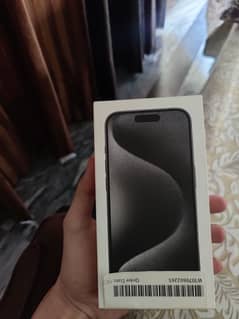 iPhone 15 pro factory unlocked