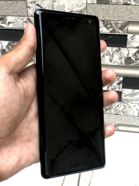 Sony Xperia xz3 pta approved 10/9 condition 4