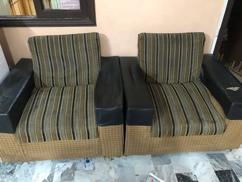 Sofas set for sale 1