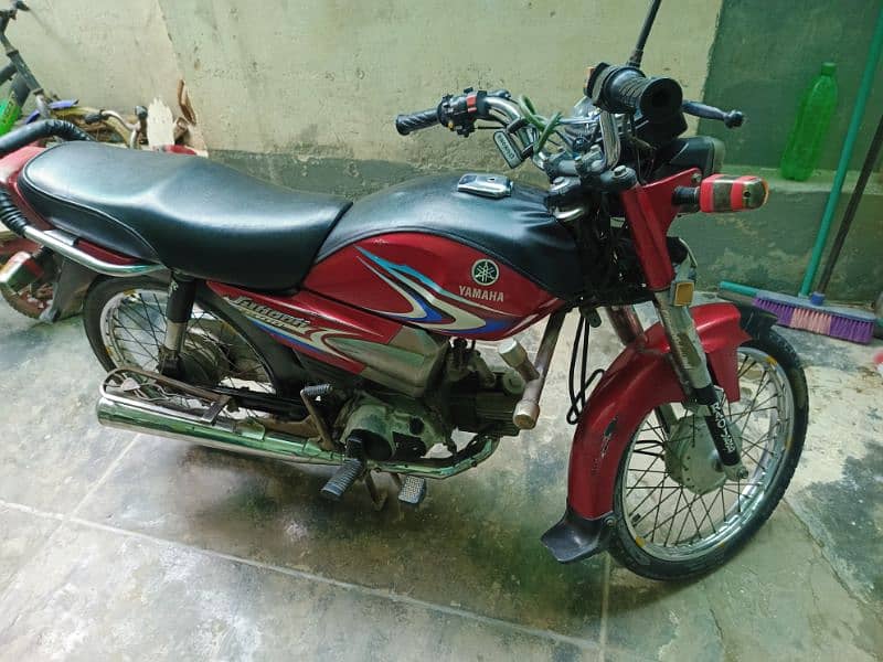 I am sale my Yamaha YE 100 junoon VIP bike 8