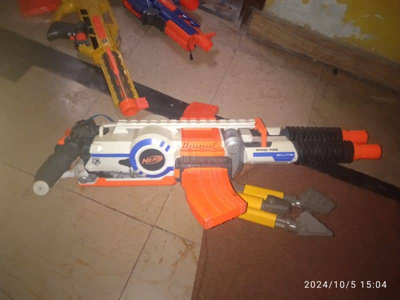 NERF GUNS 3