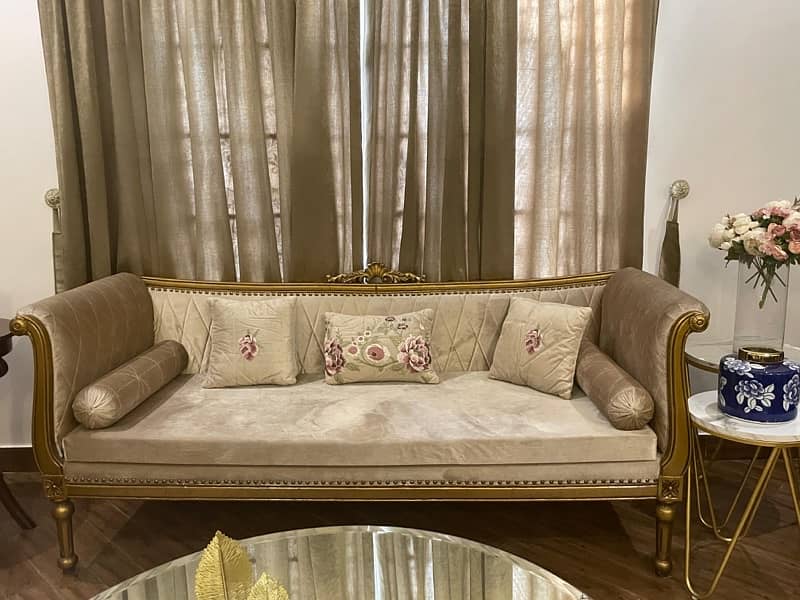 Elegant Chinioti made Sofa set 4