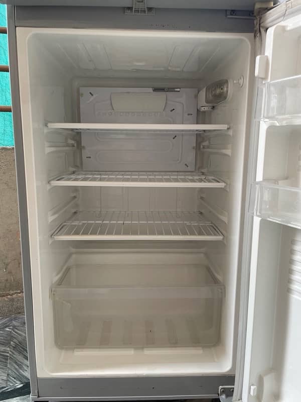 Pel refrigerator 5