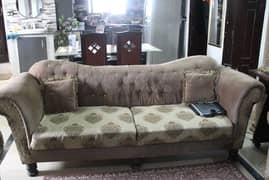 Sofa set with centre table in good condition