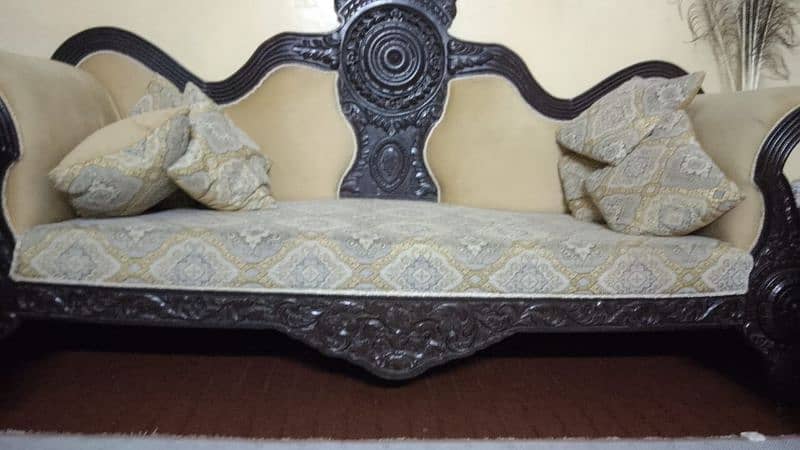 chinyoti Victorian sofa for sale 1