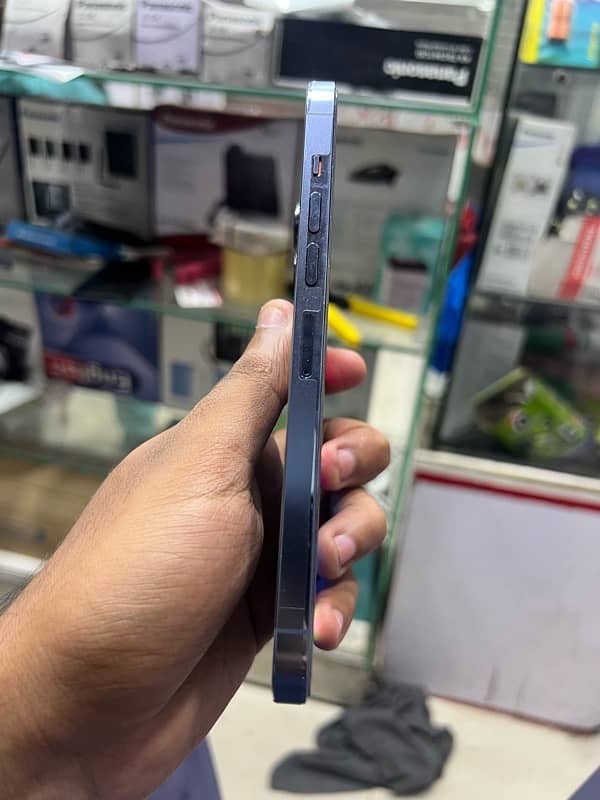 iphone 13 pro max non pta factory unlocked 4