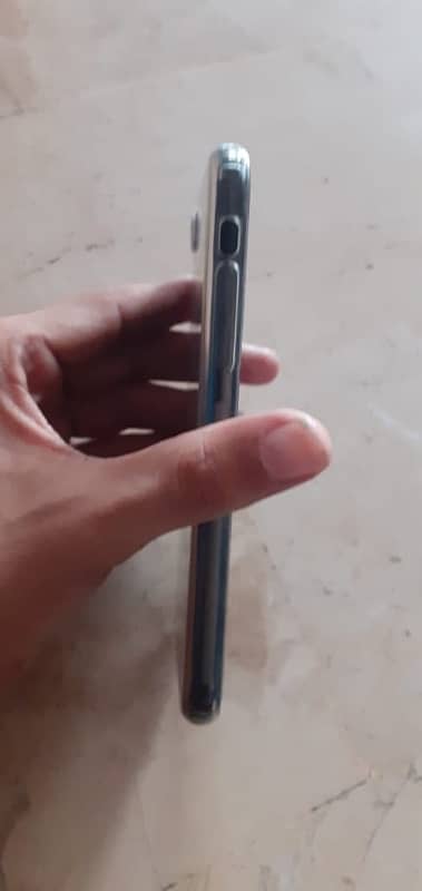 iphone xr 64 gb non pta 4