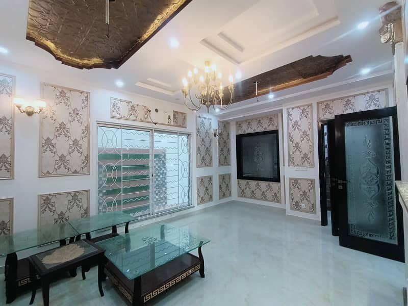 11 Marla Spanish House For SALE In Johar Town Phase 1 Hot Location 4