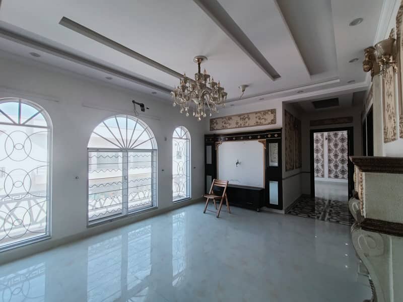 11 Marla Spanish House For SALE In Johar Town Phase 1 Hot Location 21