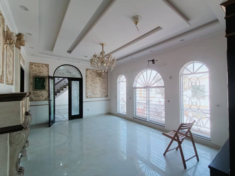 11 Marla Spanish House For SALE In Johar Town Phase 1 Hot Location 25