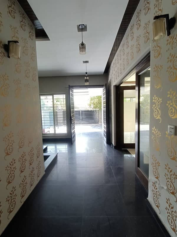 1 Kanal Corner Brand New Double Unit House For SALE In Johar Town 9