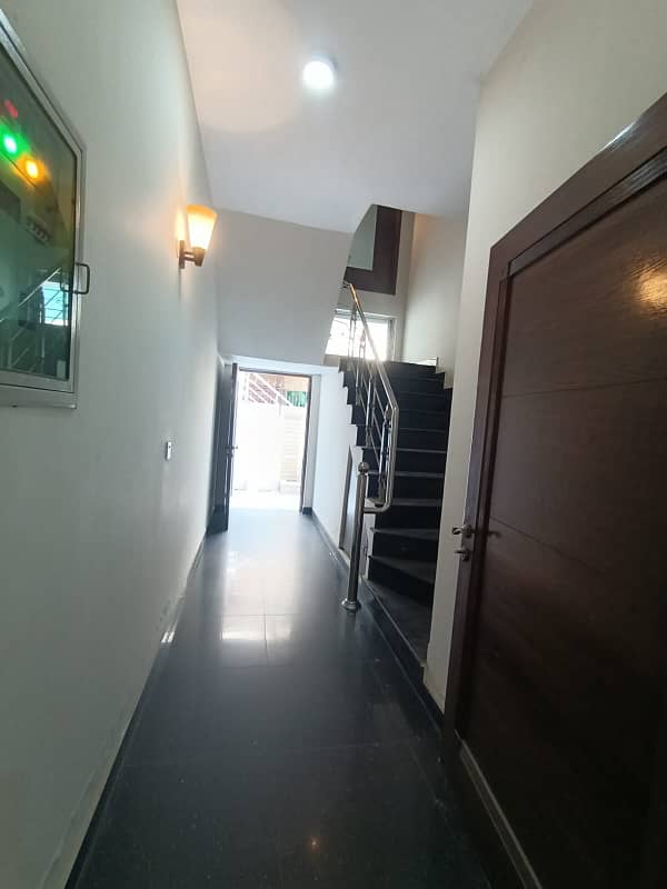 1 Kanal Corner Brand New Double Unit House For SALE In Johar Town 19