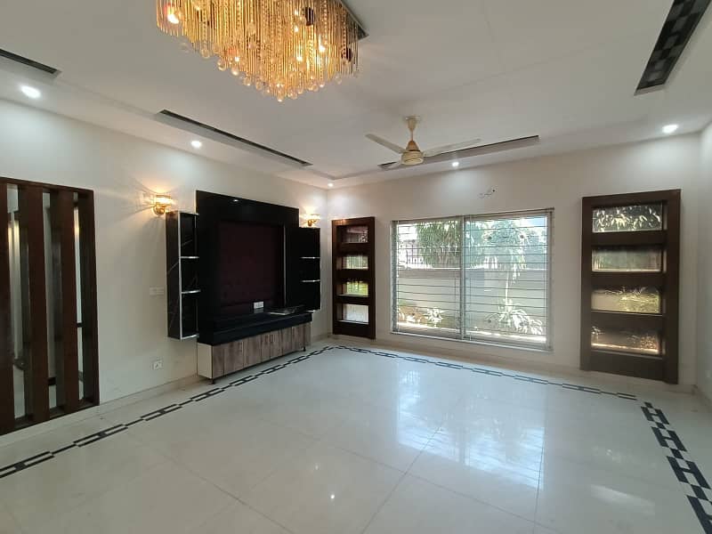 1 Kanal Corner Brand New Double Unit House For SALE In Johar Town 20