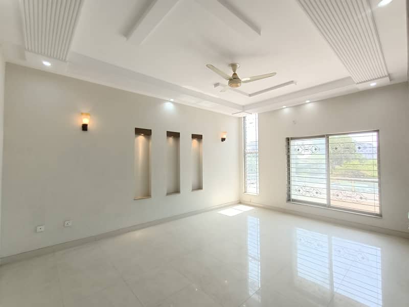 1 Kanal Corner Brand New Double Unit House For SALE In Johar Town 28