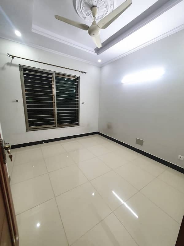 7 Marlas BASEMENT Available For Rent All Facilities G-13/2 1