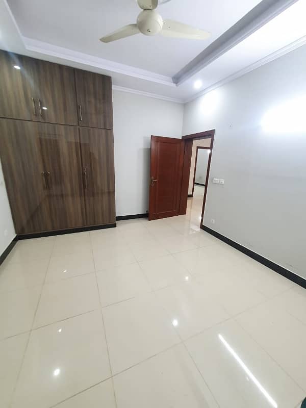 7 Marlas BASEMENT Available For Rent All Facilities G-13/2 3