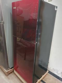 Toyo Company medium size Refrigerator