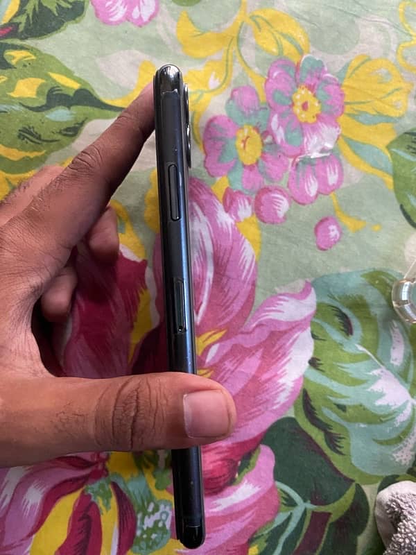 iphone11 pro max display change 4