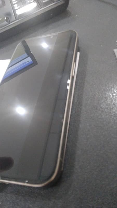 iphone 15 pro 512gb PTA 6