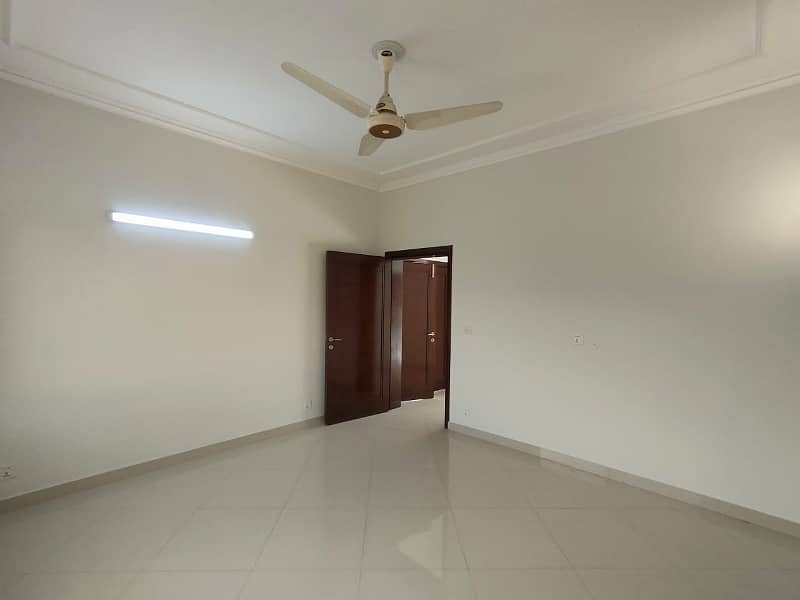 20 Marla Upper Portion For Rent In DHA Phase 3 Lahore Owner Built House 15