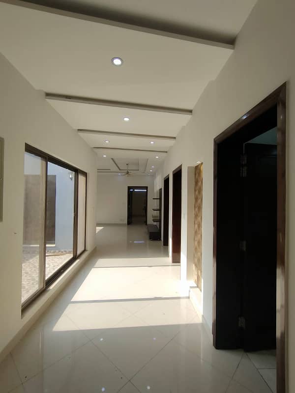 20 Marla Upper Portion For Rent In DHA Phase 3 Lahore Owner Built House 23