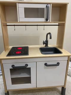 IKEA WOODEN PLAY KITCHEN EXCELLENT CONDITION