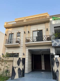 5 Marla Brand New House For Sale, Block C, Etihad Town Phase 1.