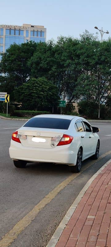 Honda Civic Oriel 2013 UG 1