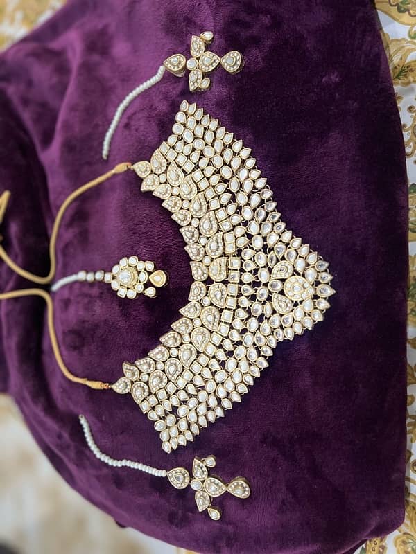 gutka kundan beautiful bridal set 1