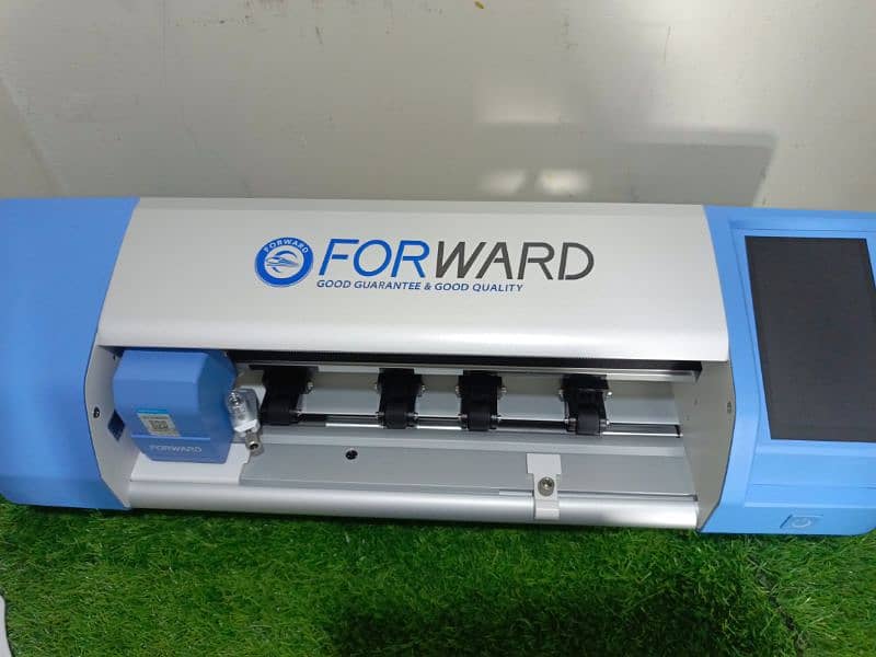 forward plus mobile skin cutting ploter 1