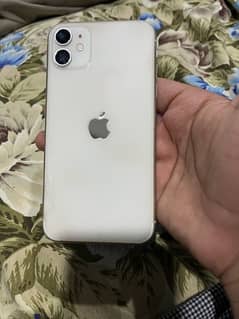 urgent sell iPhone 11 dual sim working with box 67k only