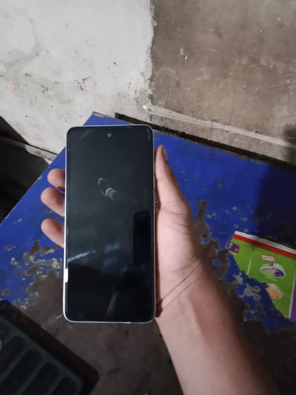 Tecno spark go 2024 4+4 64 for sale 8