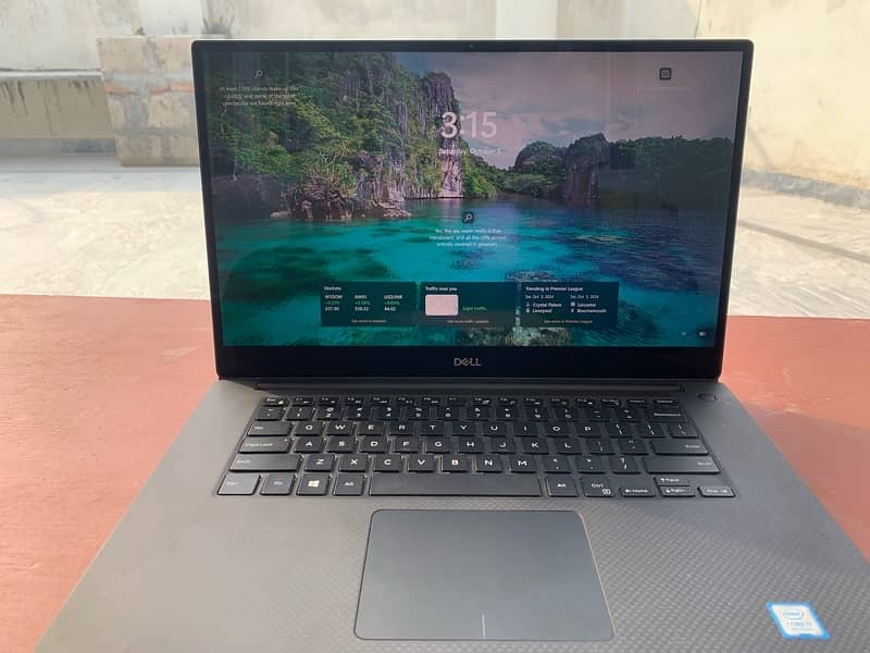 Dell Precision 5540 i7/9th Gen 16/512,4GB Nvidia Quadro T1000 4K Touch 6