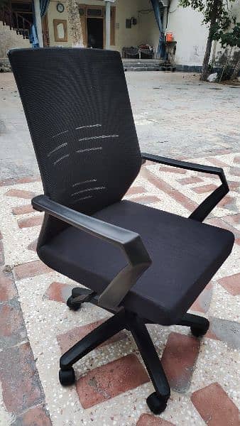 Executive Chair 3