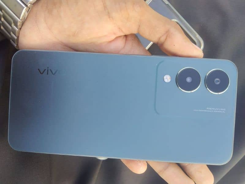 VIVO Y17 S 4