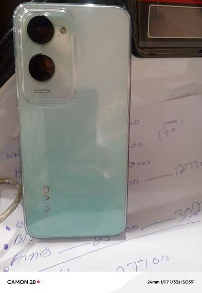 vivo y18 6/128 gb open box 10 by 10 no fault 4